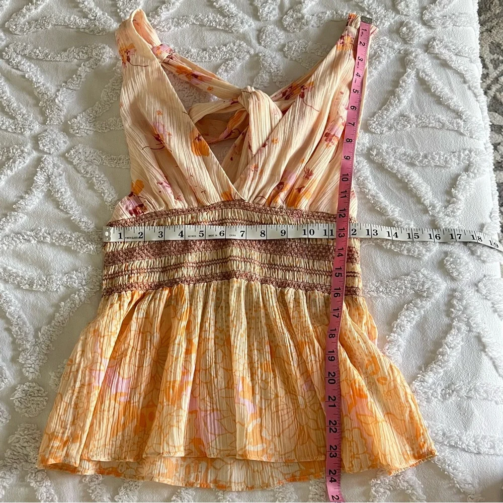FREE PEOPLE Bohemian Y2K Style Babydoll Floral Pink Smocked Tank Top Size Small